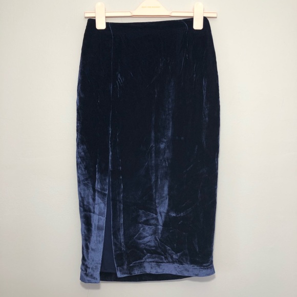 NWT Kendall + Kylie Velvet Side Slit Midi Skirt - Picture 2 of 7